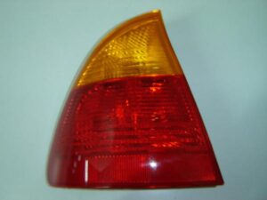 Piloto Trasero Izquierdo (amarillo/rojo Canto) Bmw E46 Sw 98- Ref 103F05084721